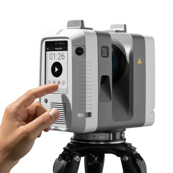 Artec-Ray-2-3D-scanner-view-front-right-display-start-touch-600x600